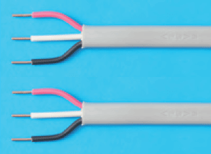 ���2�̃P�[�u��④