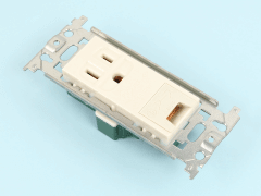 �P��100V�p�ڒn�ɕt�ڒn�[�q�t�R���Z���g